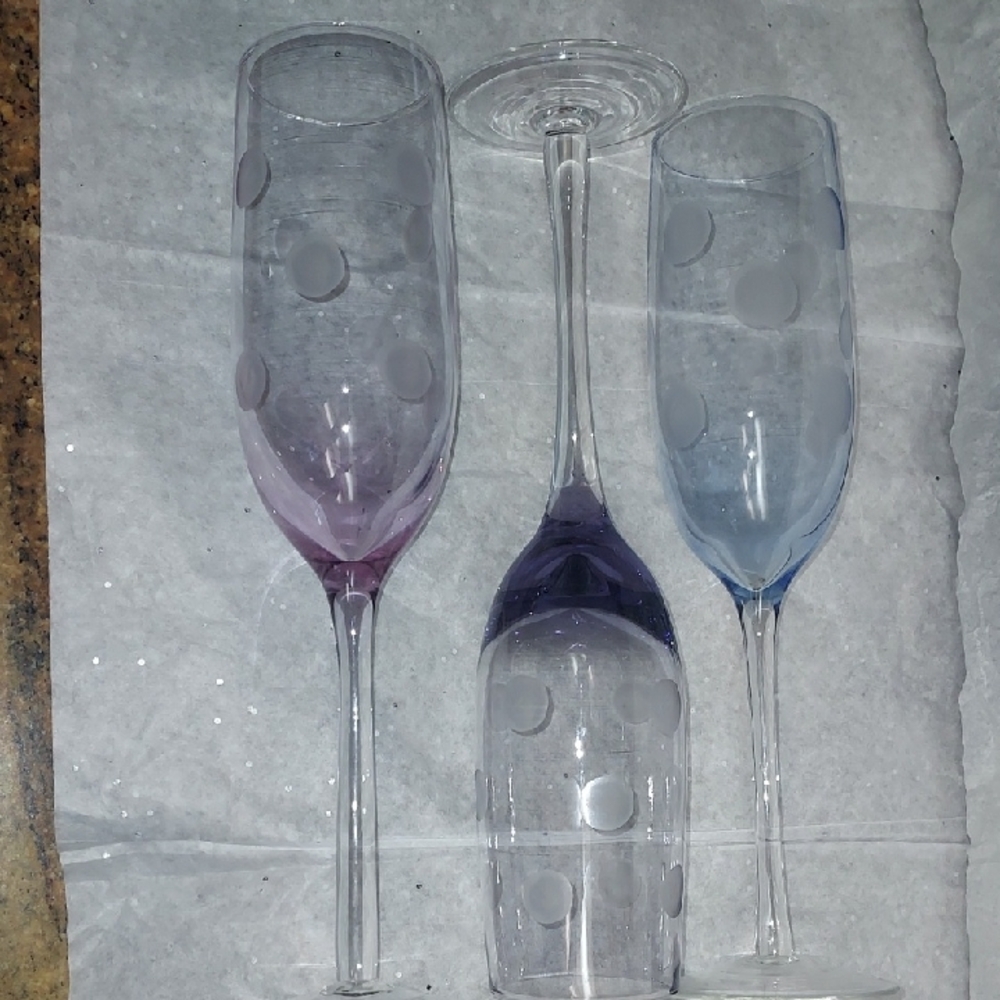 Waterford Markis Polka Dot Champagne Flutes Set Of 3.   B109